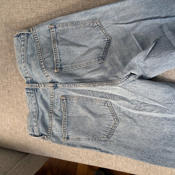 AGOLDE Criss Cross Upsized Jean in Suburbia - Picture 4 of 5